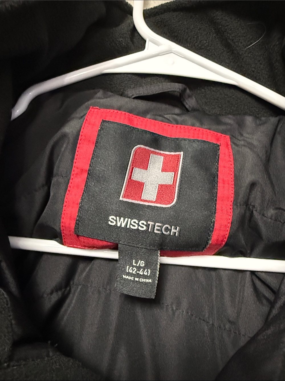 Swiss Tech Snow Jacket - Picture 2 of 13